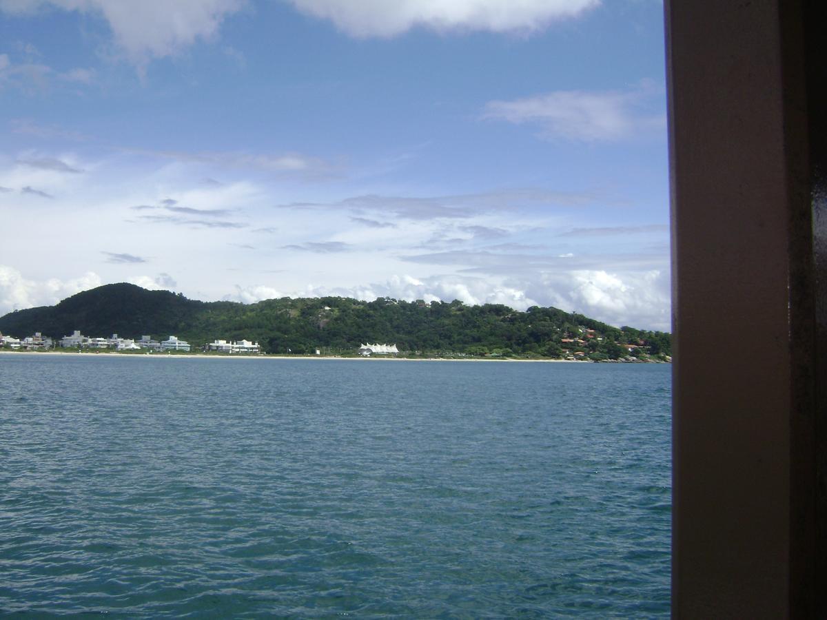 Lindo Apto, 50Metros Do Mar, Ideal Para Familias フロリアノポリス エクステリア 写真