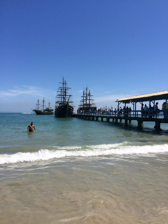 Lindo Apto, 50Metros Do Mar, Ideal Para Familias フロリアノポリス エクステリア 写真
